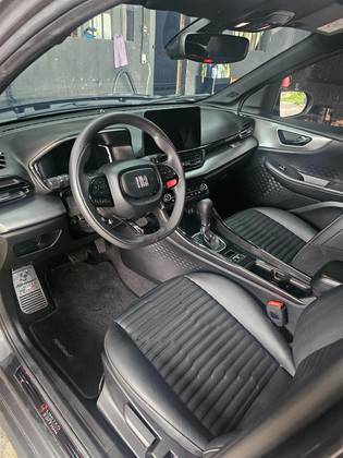 FIAT FASTBACK 1.3 TURBO 270 FLEX LIMITED EDITION AT6 FIAT FASTBACK 1.3 TURBO 270 FLEX LIMITED EDITION AT6